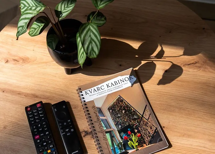 Kvarc Kabinok بيت ضيافة زلاكاروس